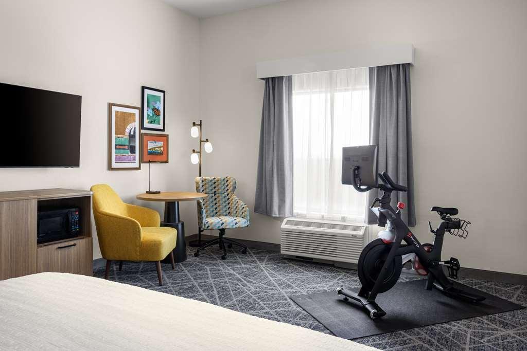 Hampton Inn & Suites Moline-Quad City Int'L Aprt Room photo